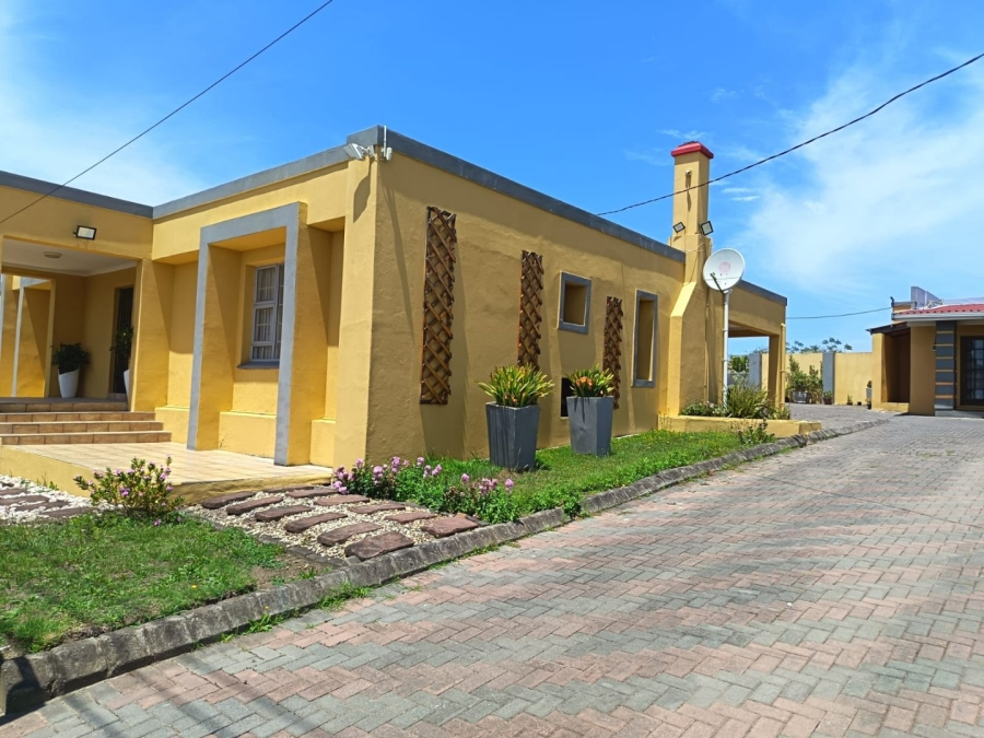 Commercial Property for Sale in Haven Hills Eastern Cape